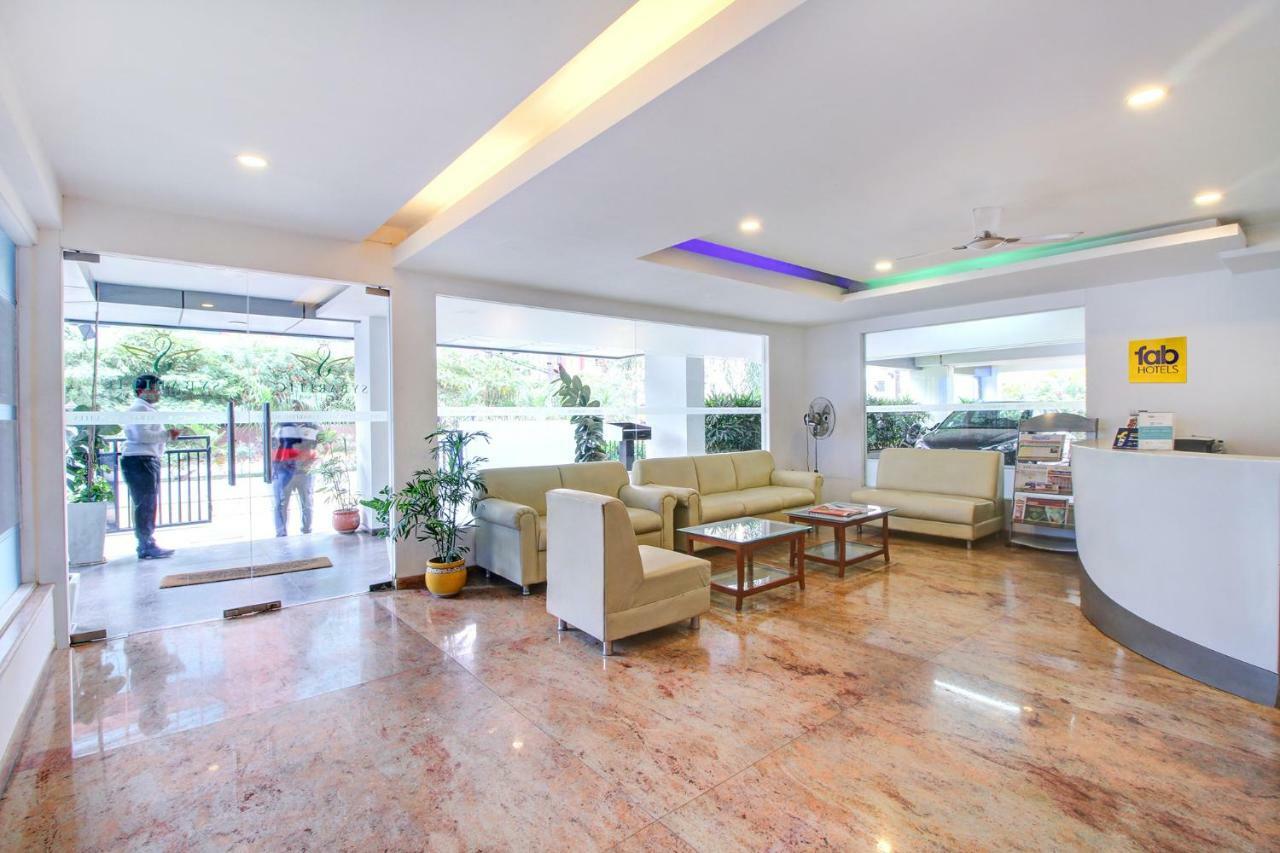 Fabhotel Syberitic Suites Gachibowli - Fully Vaccinated Staff Kondapur  Zewnętrze zdjęcie